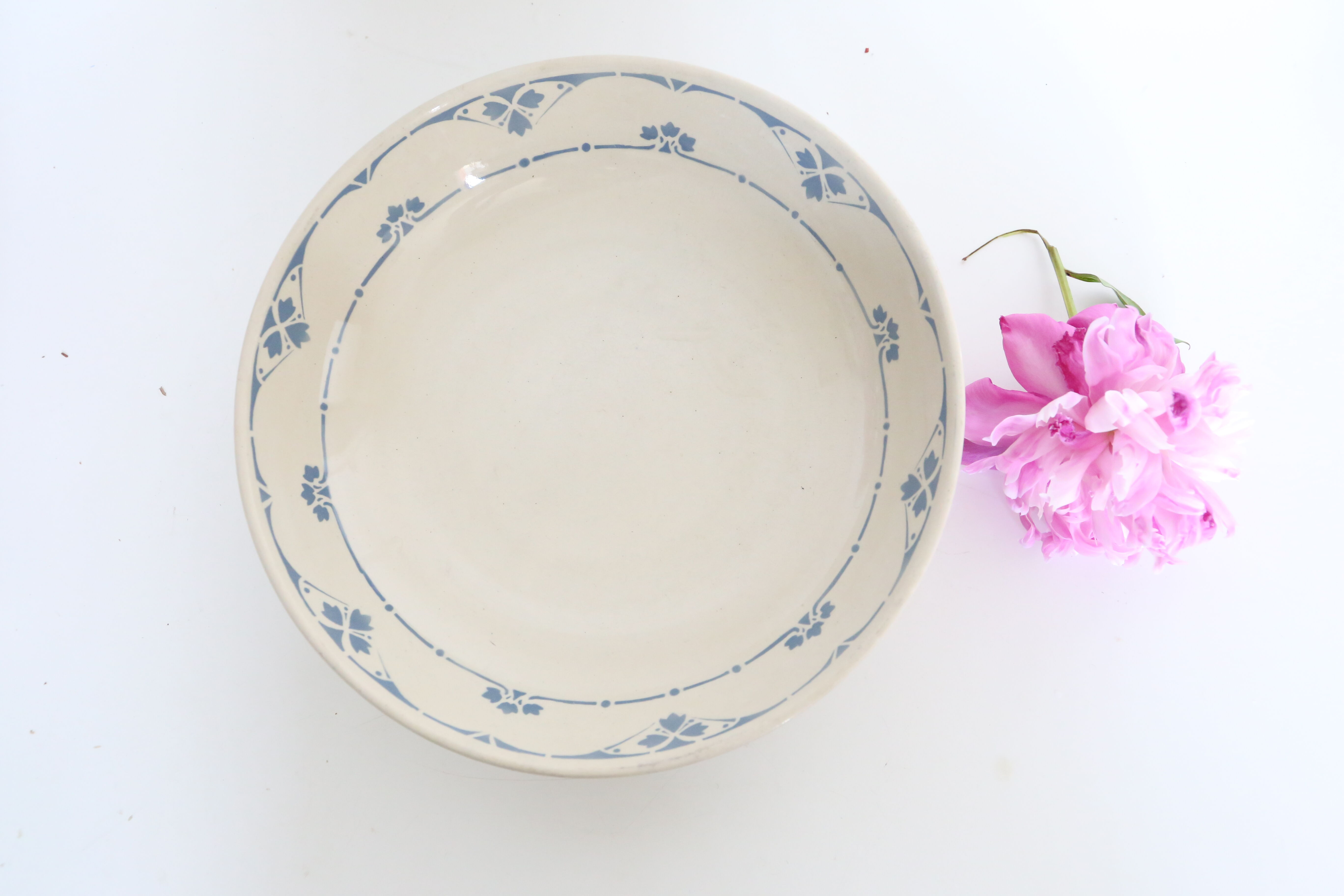 Fruit bowl, dish on pedestal, Luneville, Vintage