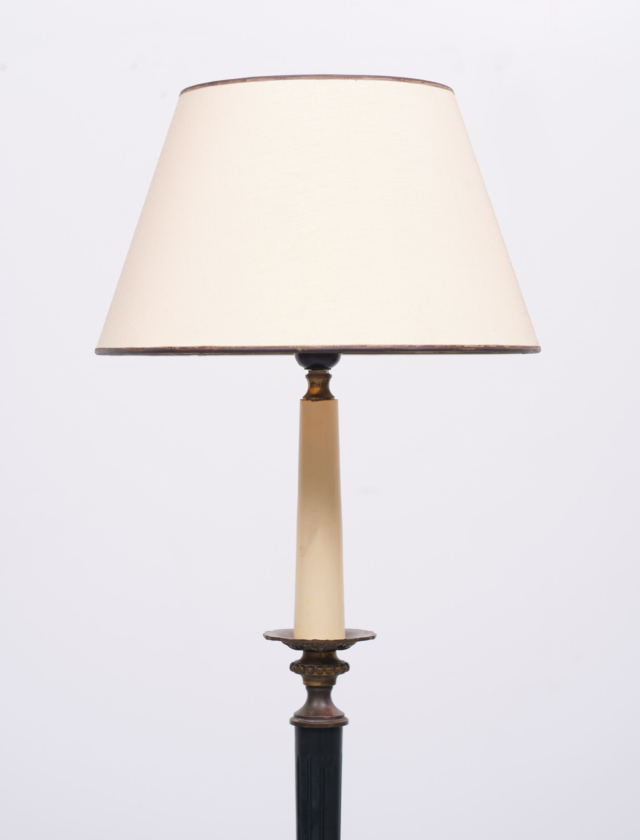 Small Classic Floorlamp, 1960s, France