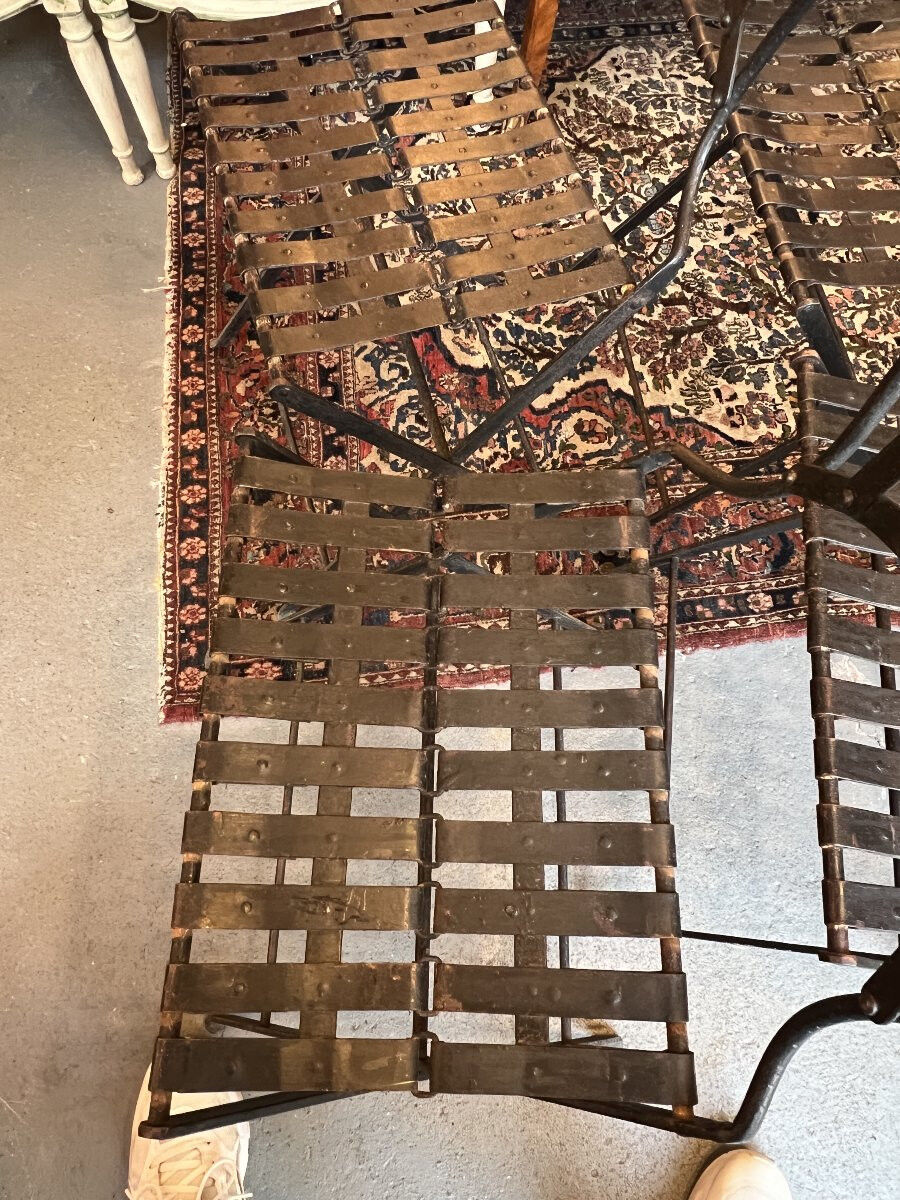 Set of 4 folding garden chairs in wrought iron and riveted, 19th century, Napoleon model.