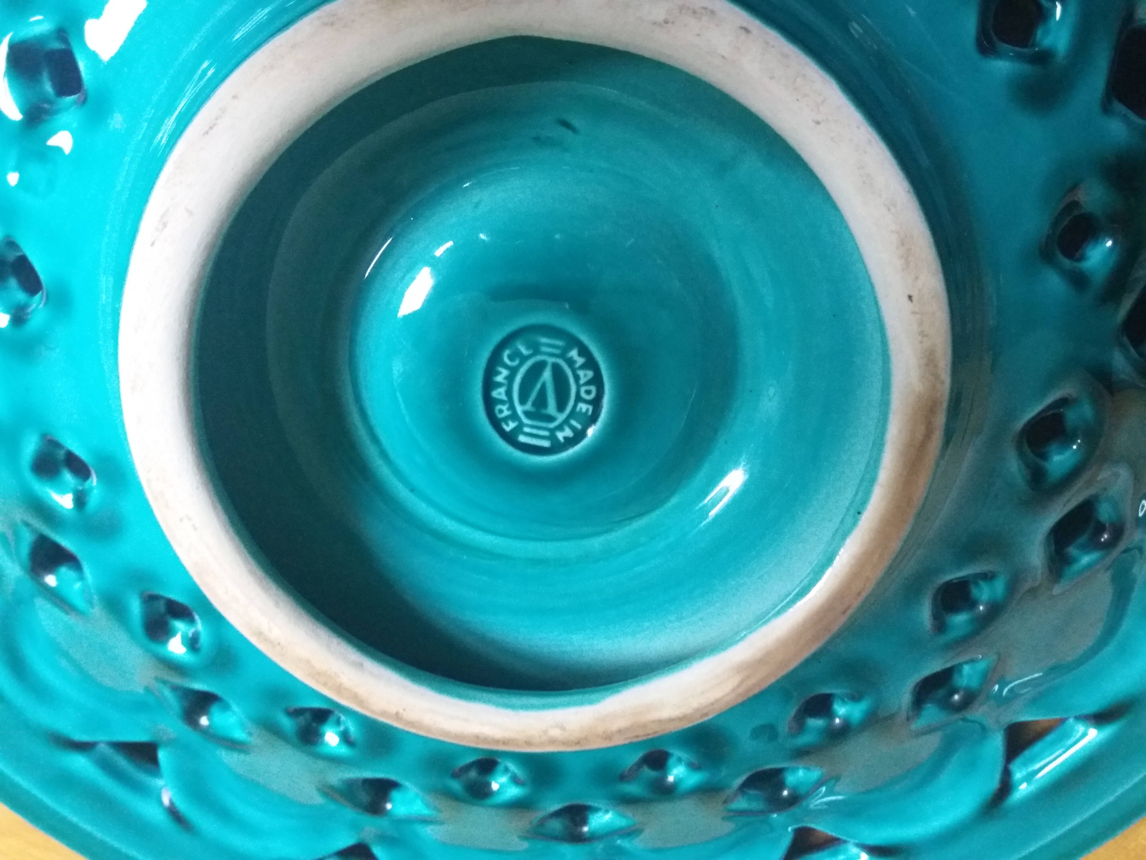 Verceram fruit bowl emerald green slip 37cm