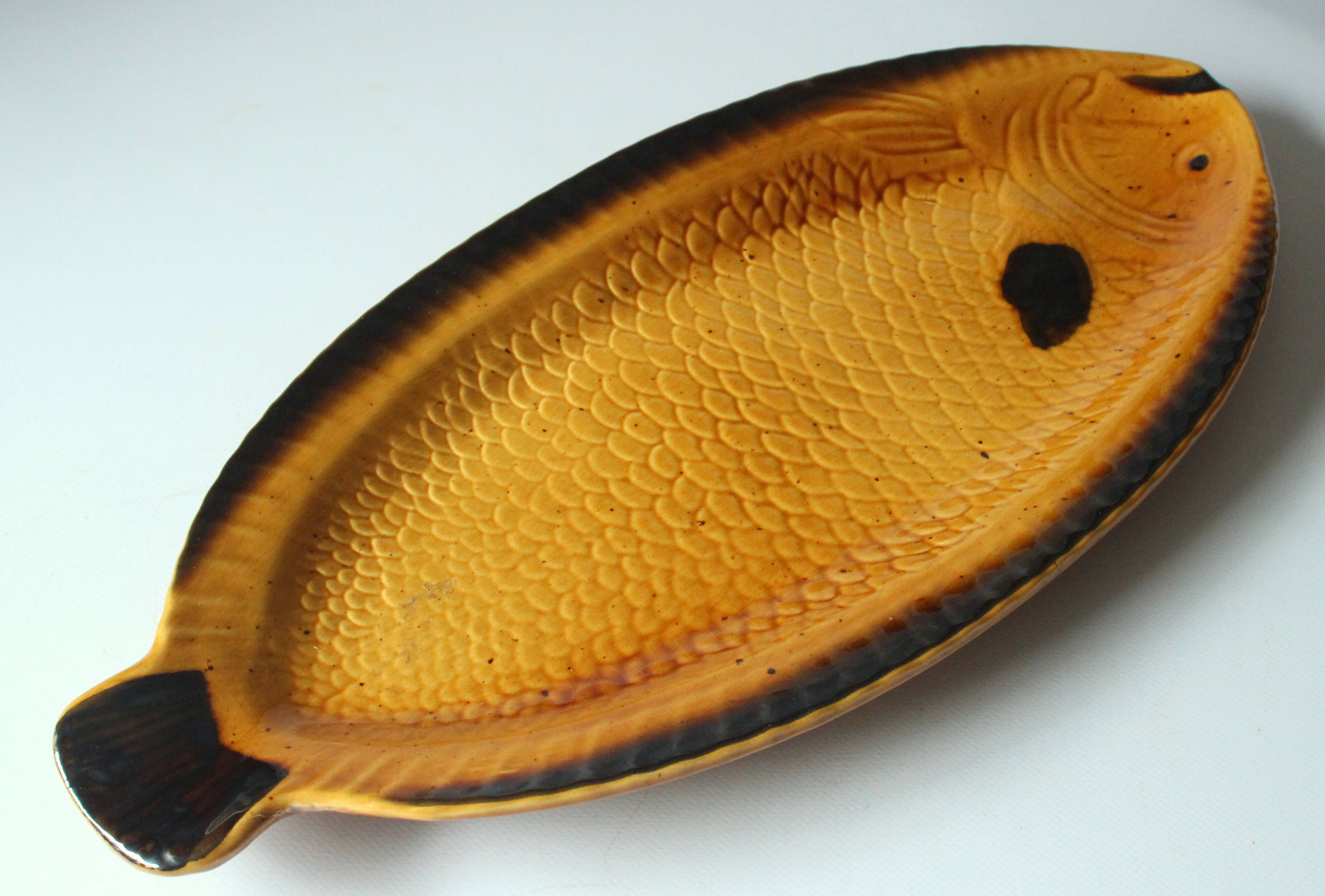 Large ceramic fish plate by Gallo - "Neptuno" - Vintage