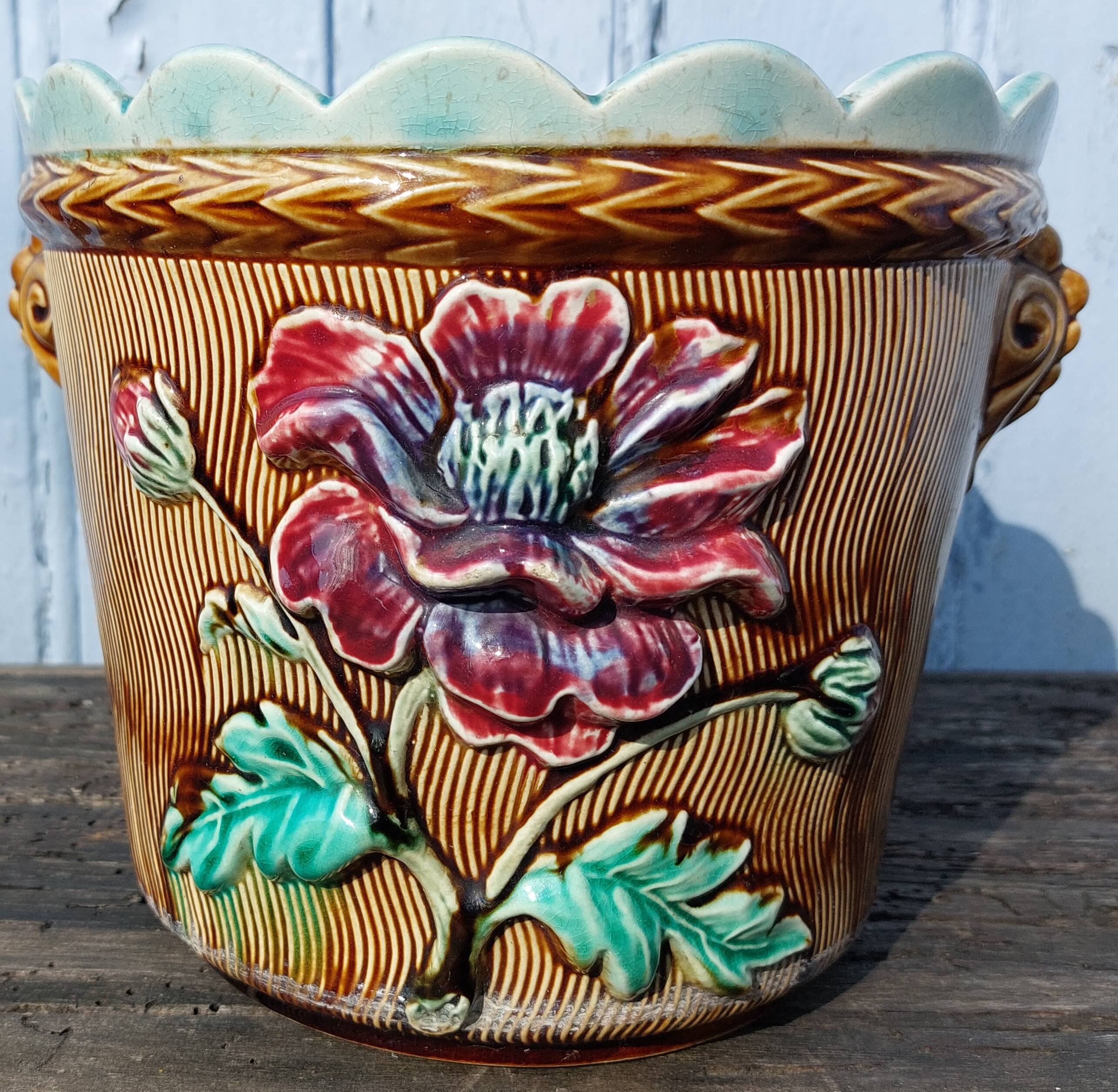 pot cache Fives Lille Gustave de Bruyn