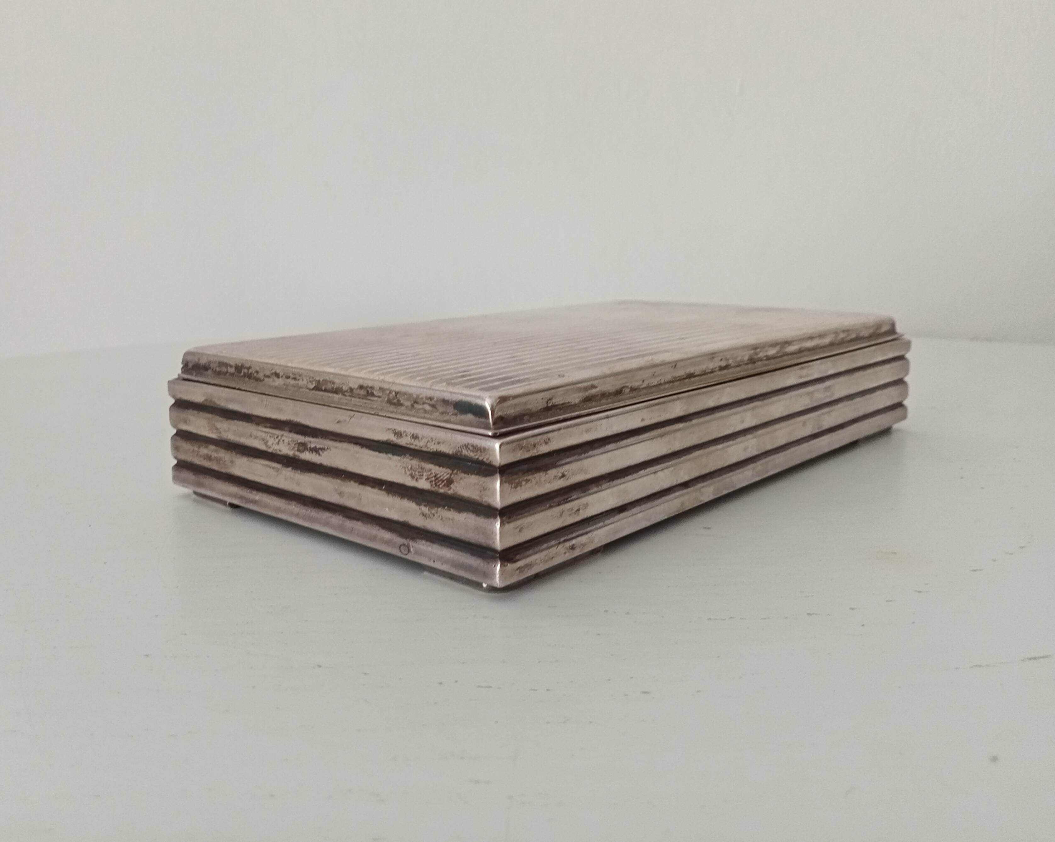 Art deco cigarette box from the 1950s