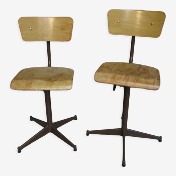 Set de 2 chaises d'atelier vintage pied étoile