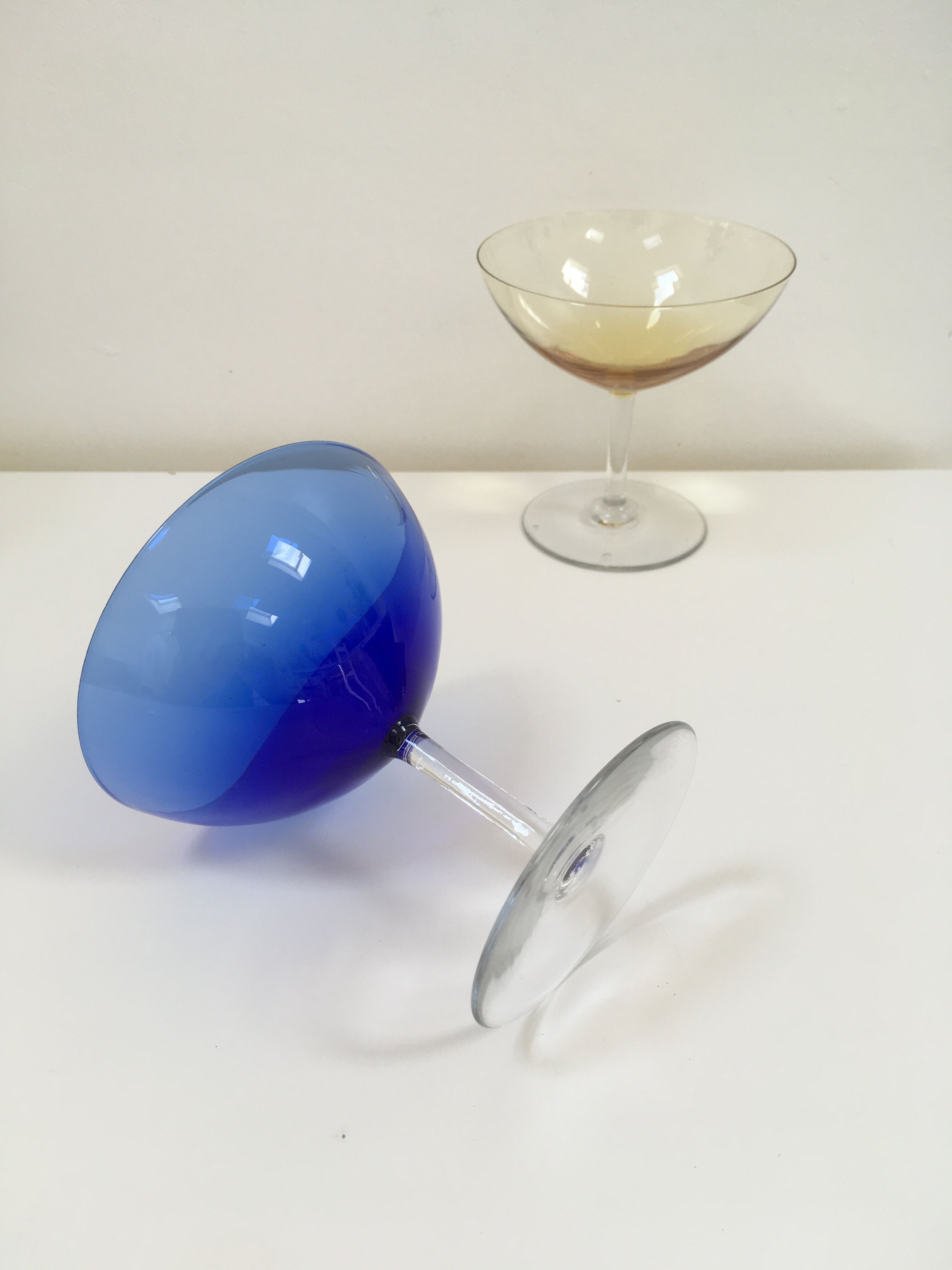 Suite of 5 Italian champagne glasses 1960