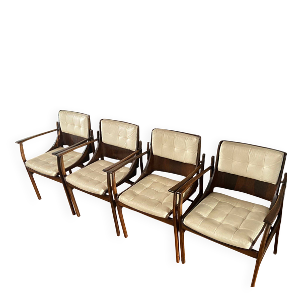 4 chaises de Jean Gillon en jacaranda da Bahia (palissandre)