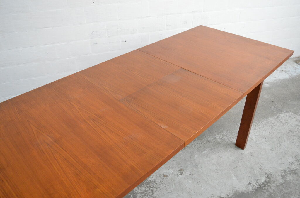 Teak table