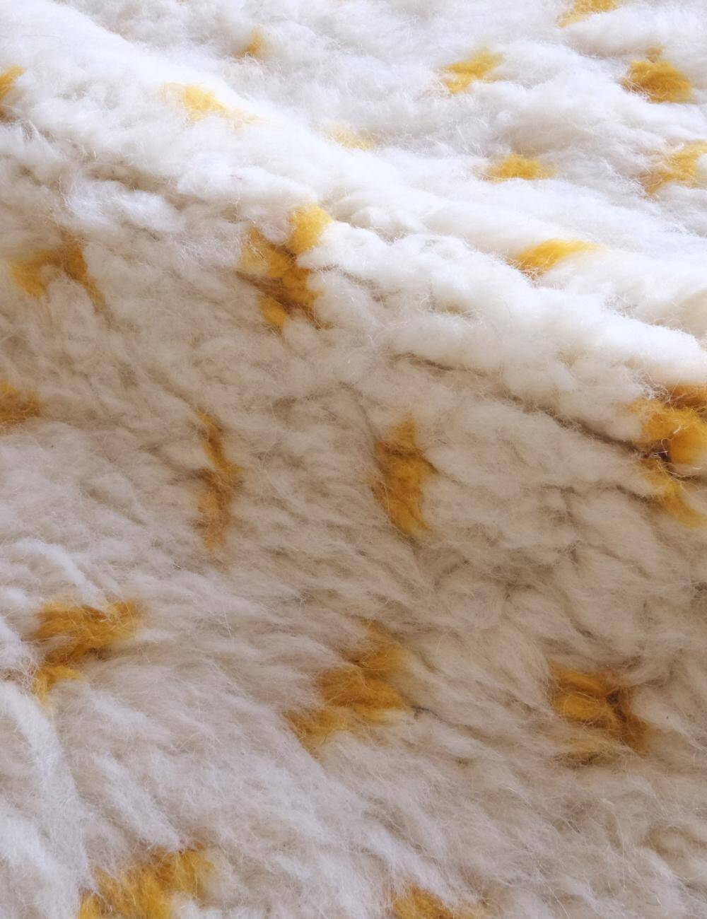 Contemporary Berber Rug - 293 x 206 cm