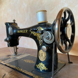 Machine à coudre singer