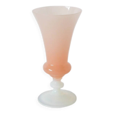 Vase en opaline, rose à pieds blanc, 1960