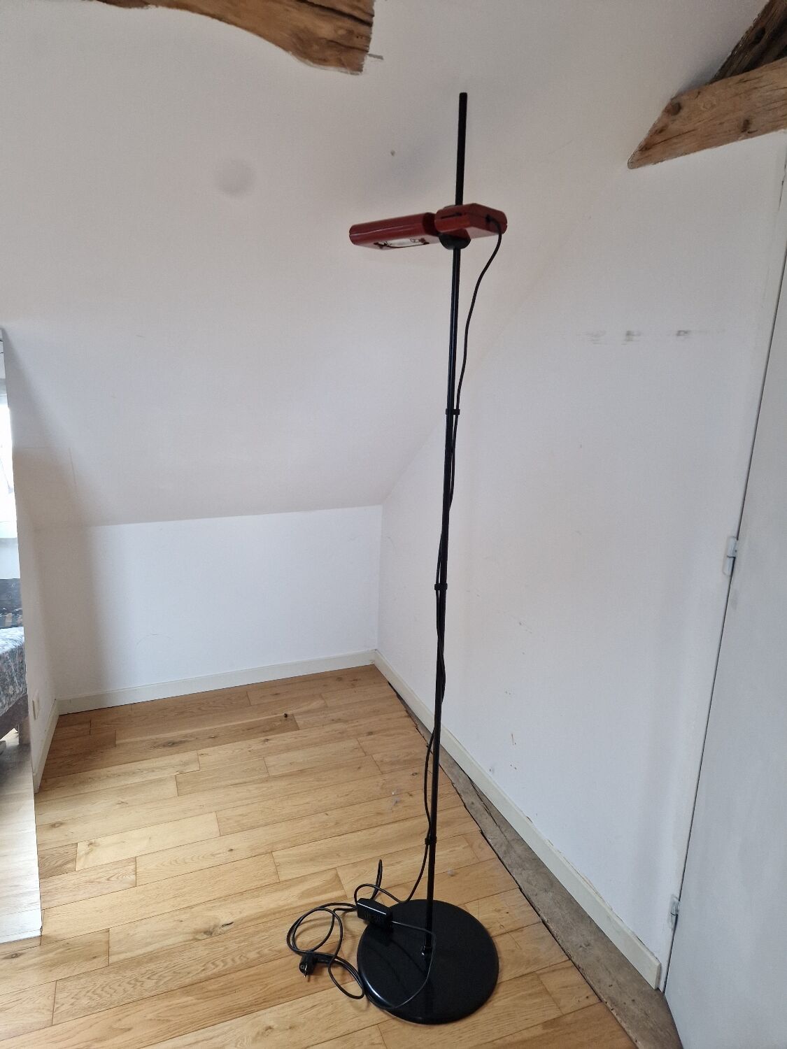 "aton terra" floor lamp - ernesto gismondi edition artemide