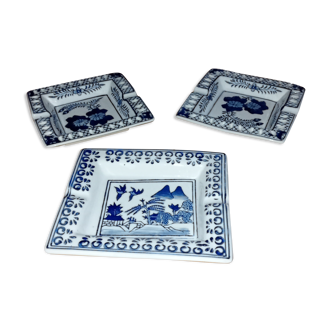 Set of three ashtrays