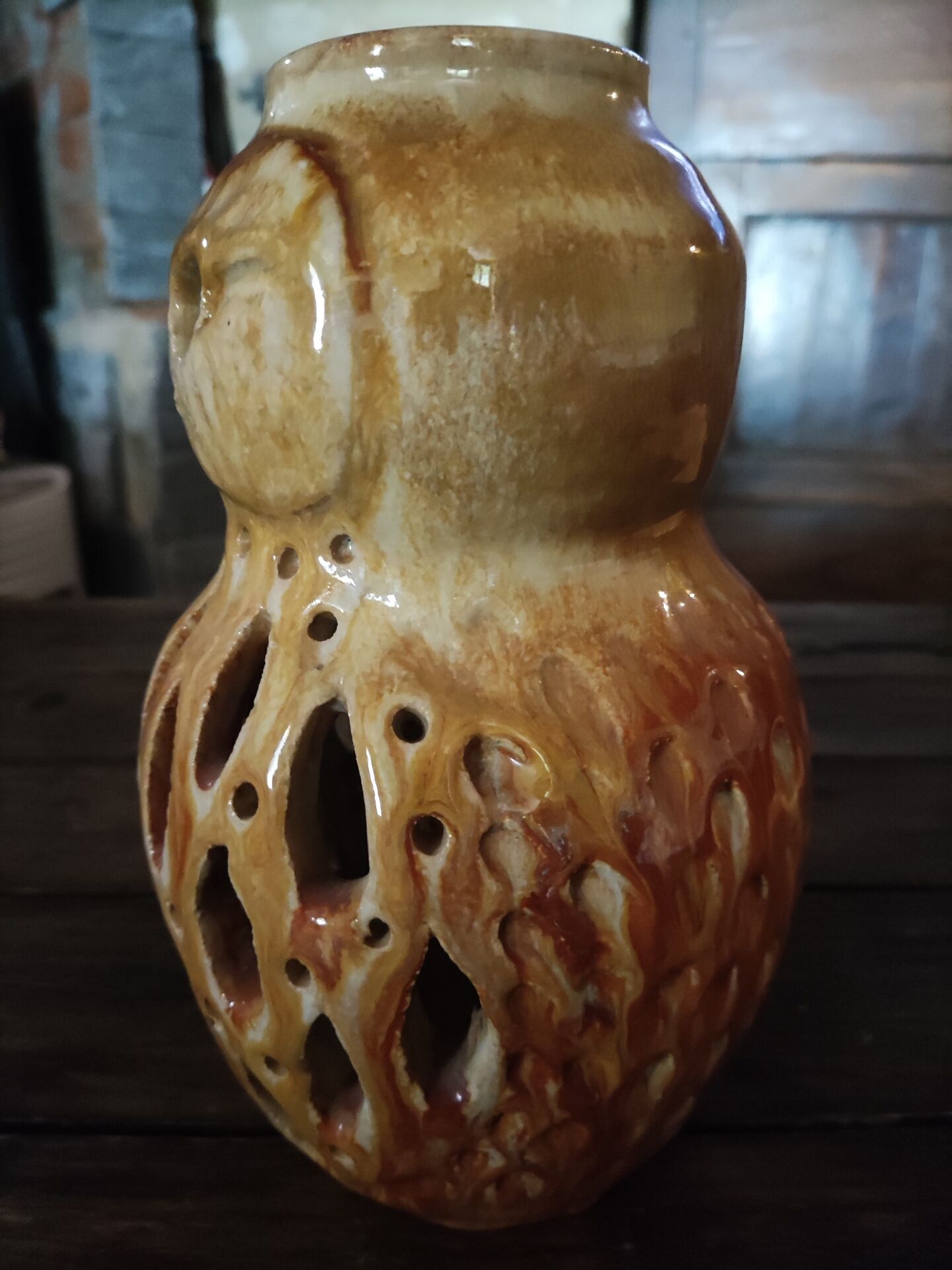 Ceramic lantern