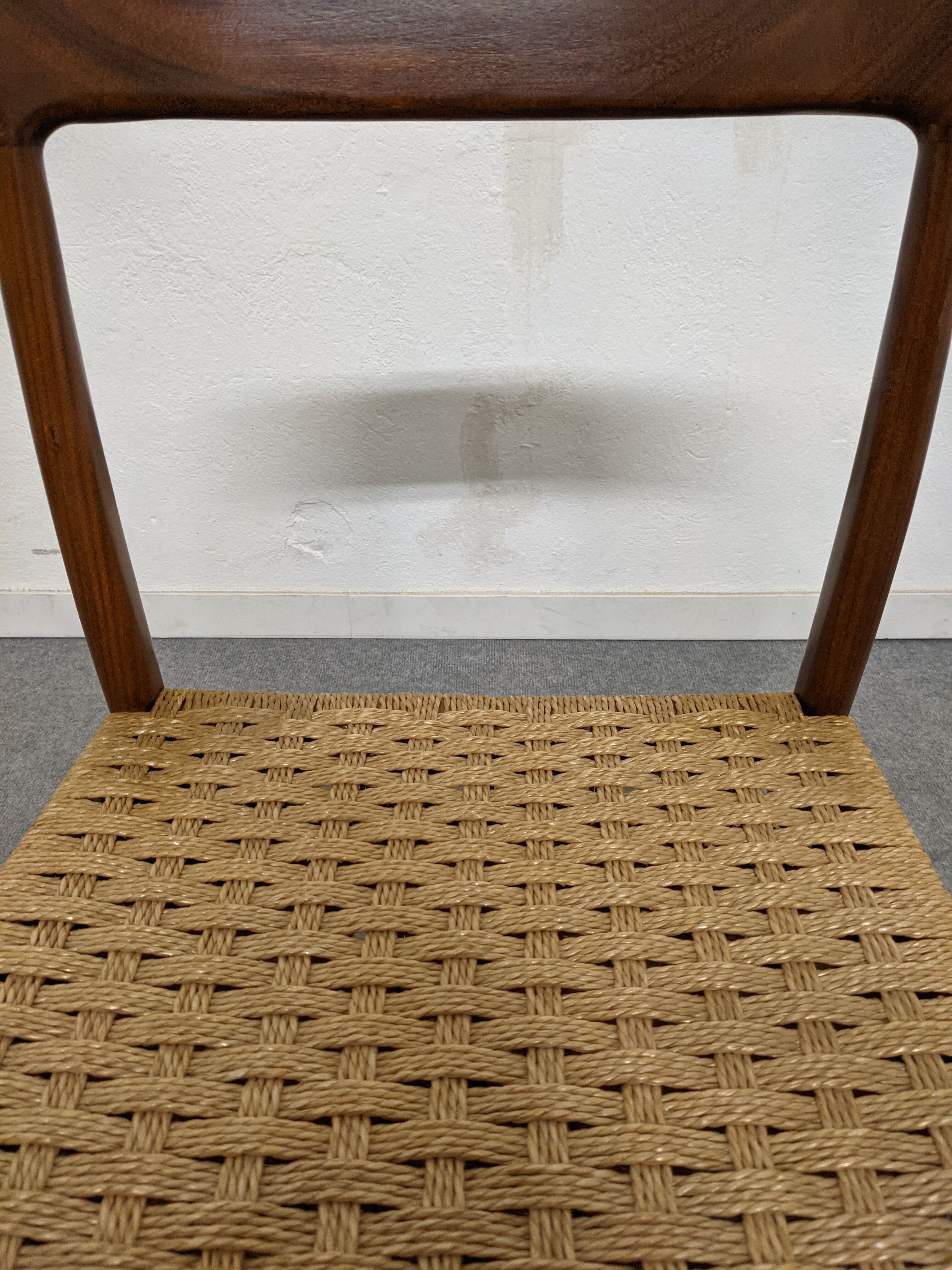 Pair of Danish chairs in teak and rope from the 60s/70s