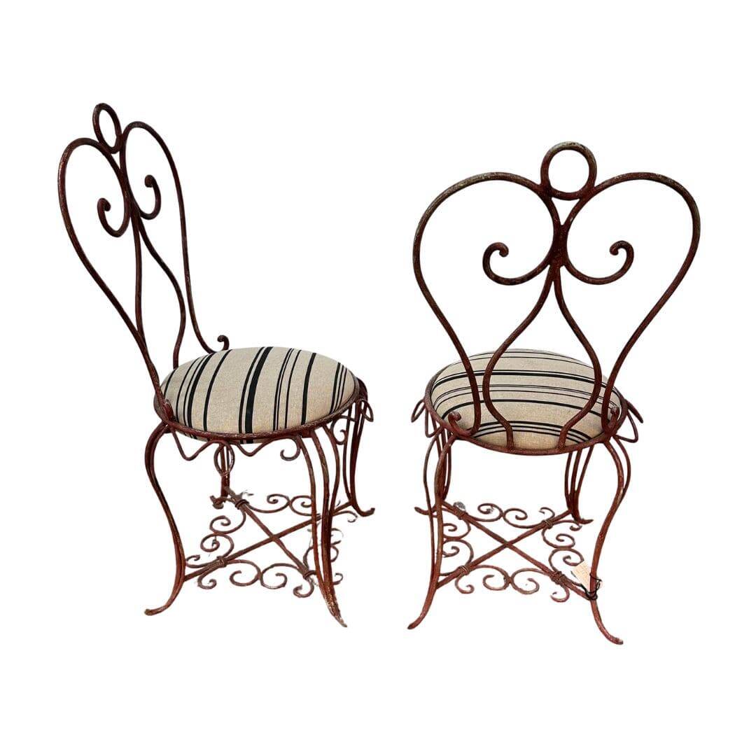 Pair of wrought iron chairs, Art Nouveau, early 20th century – France