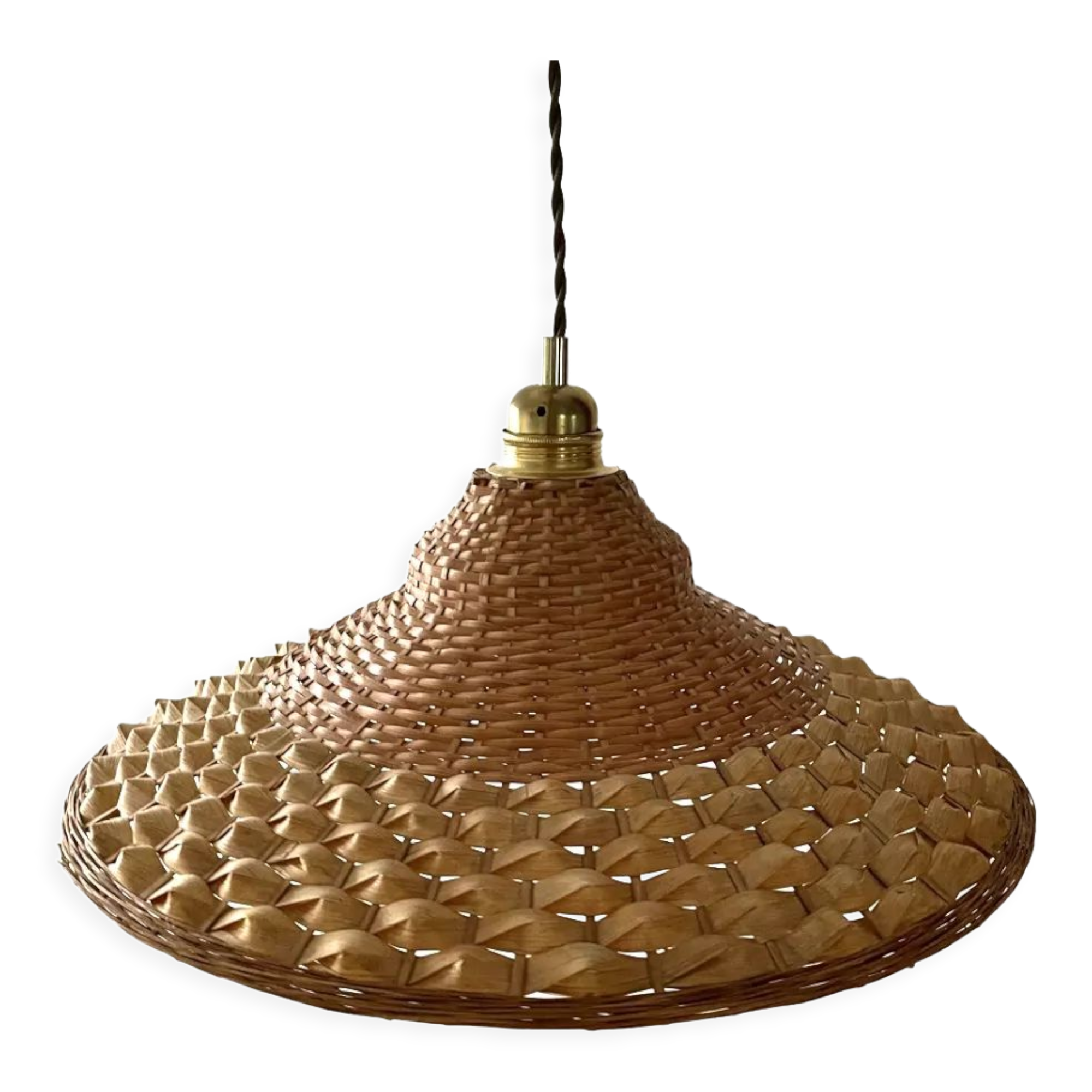 Vintage suspension in woven wicker