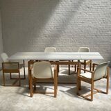 Ensemble de salle à manger rare avec table extensible, 5 chaises et deux tables d’appoint