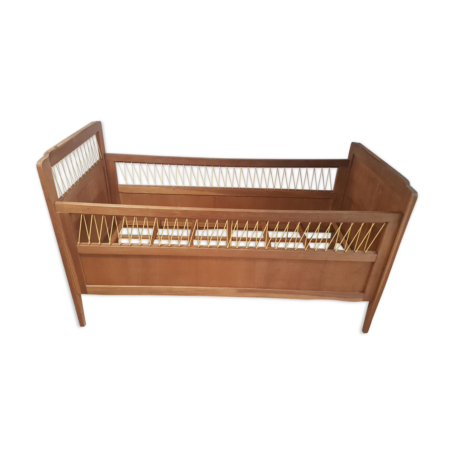 Children's bed made of wood and yellow scoubidou, 1950s.