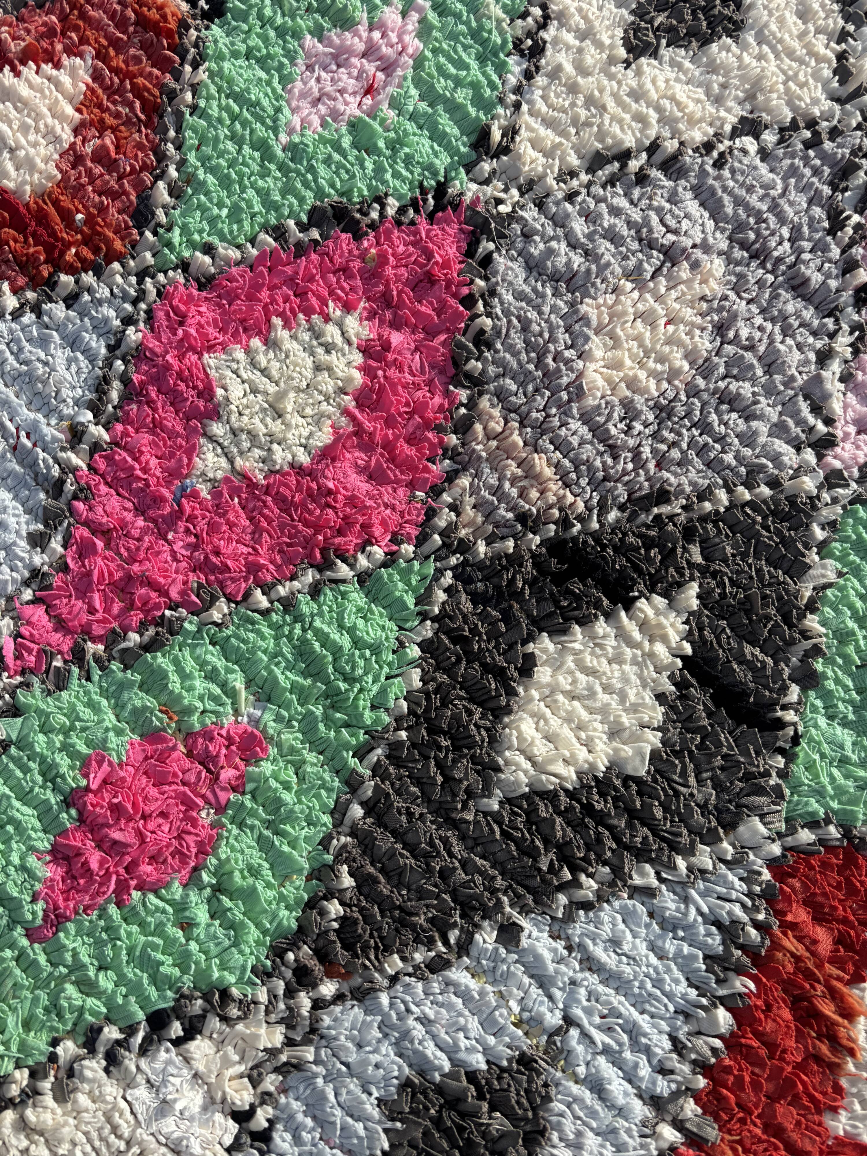 Boucherouite Berber rug – 100 x 210 cm – Handmade in Morocco