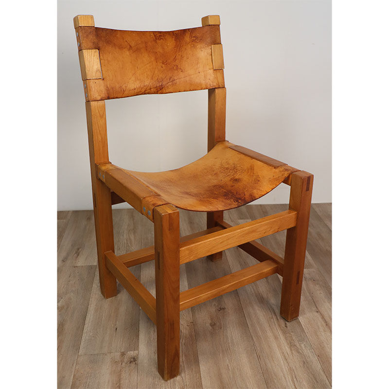 Chaise vintage Maison Regain en orme et cuir 1970
