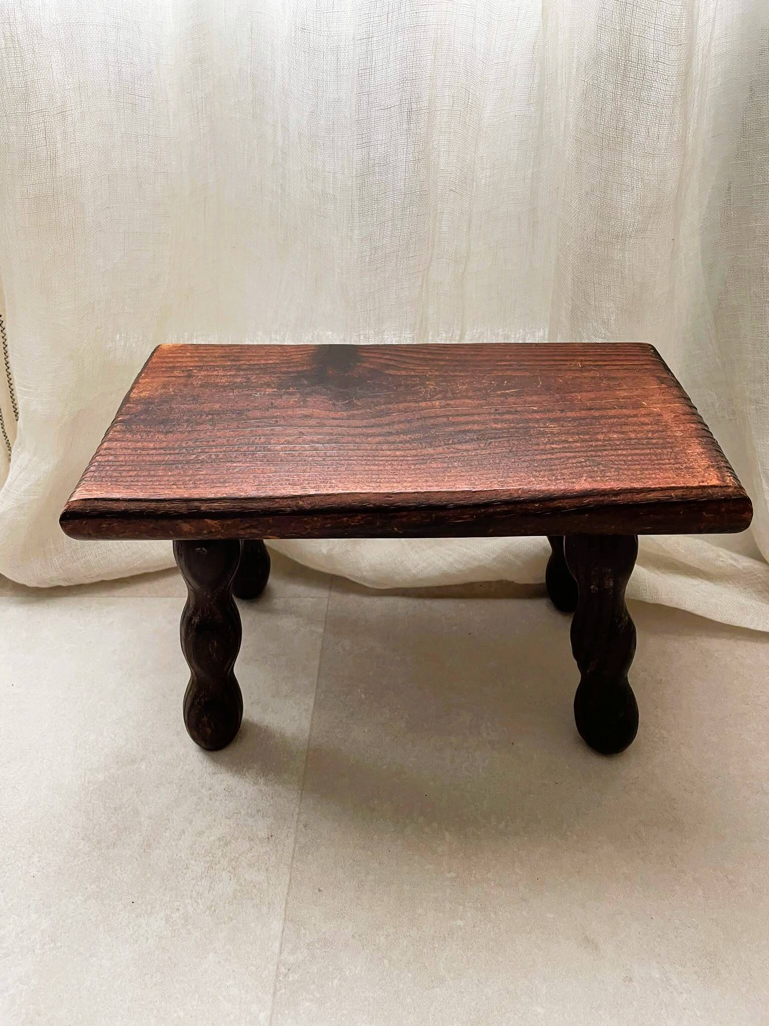 Tabouret bois vintage