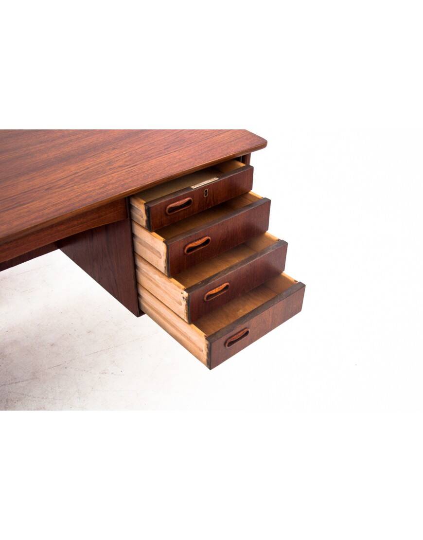 Teak Desk, designed by Svend Aage Madsen for H.P. Hansen, Denmark, 1960s