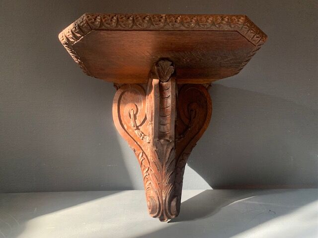 Wall console in carved wood, old harness, eighteenth century, France