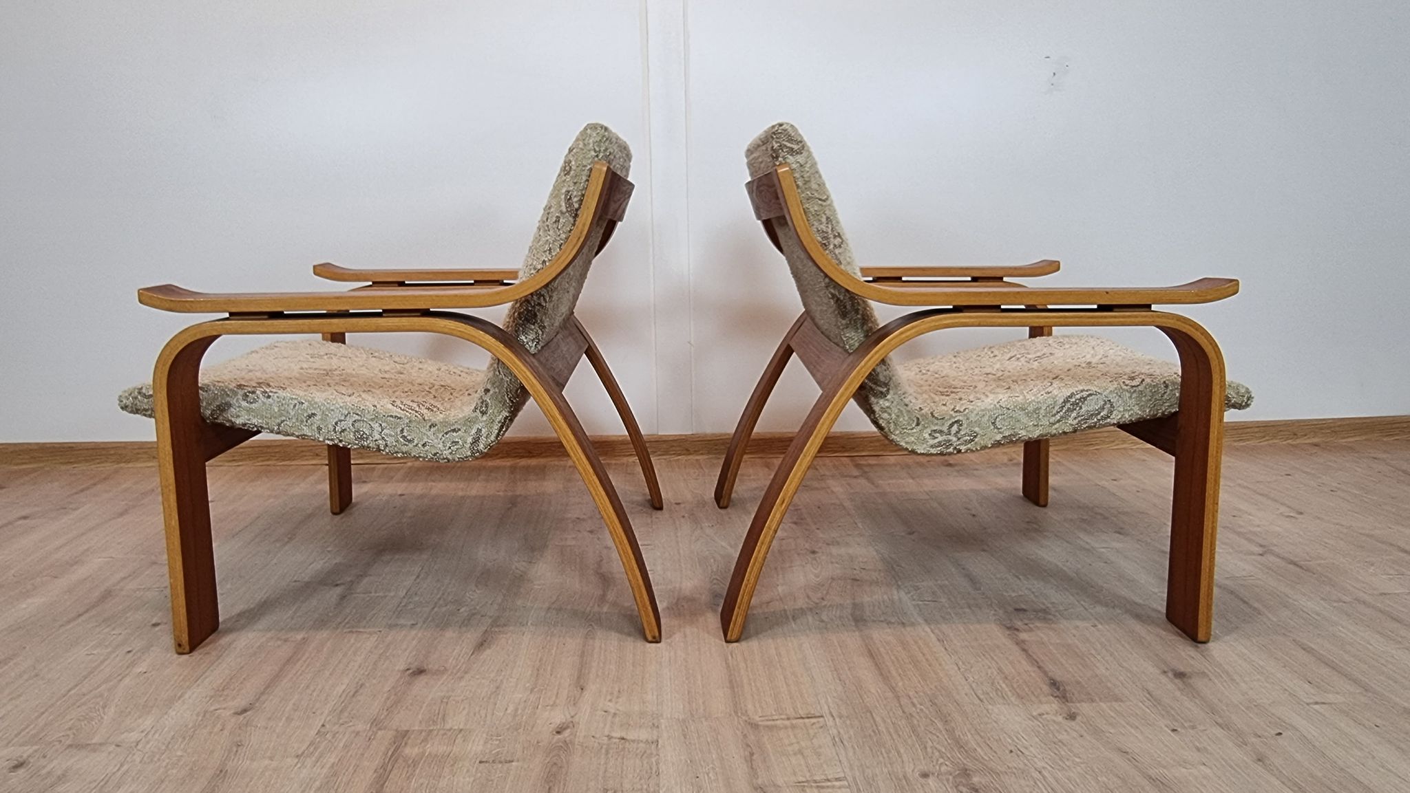 Pair of armchairs by Drevopodnik Holesov