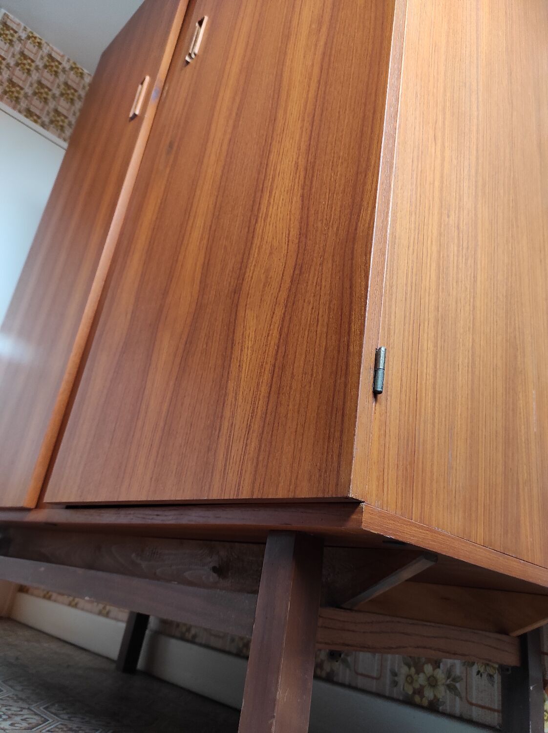 Scandinavian style 2 door wardrobe