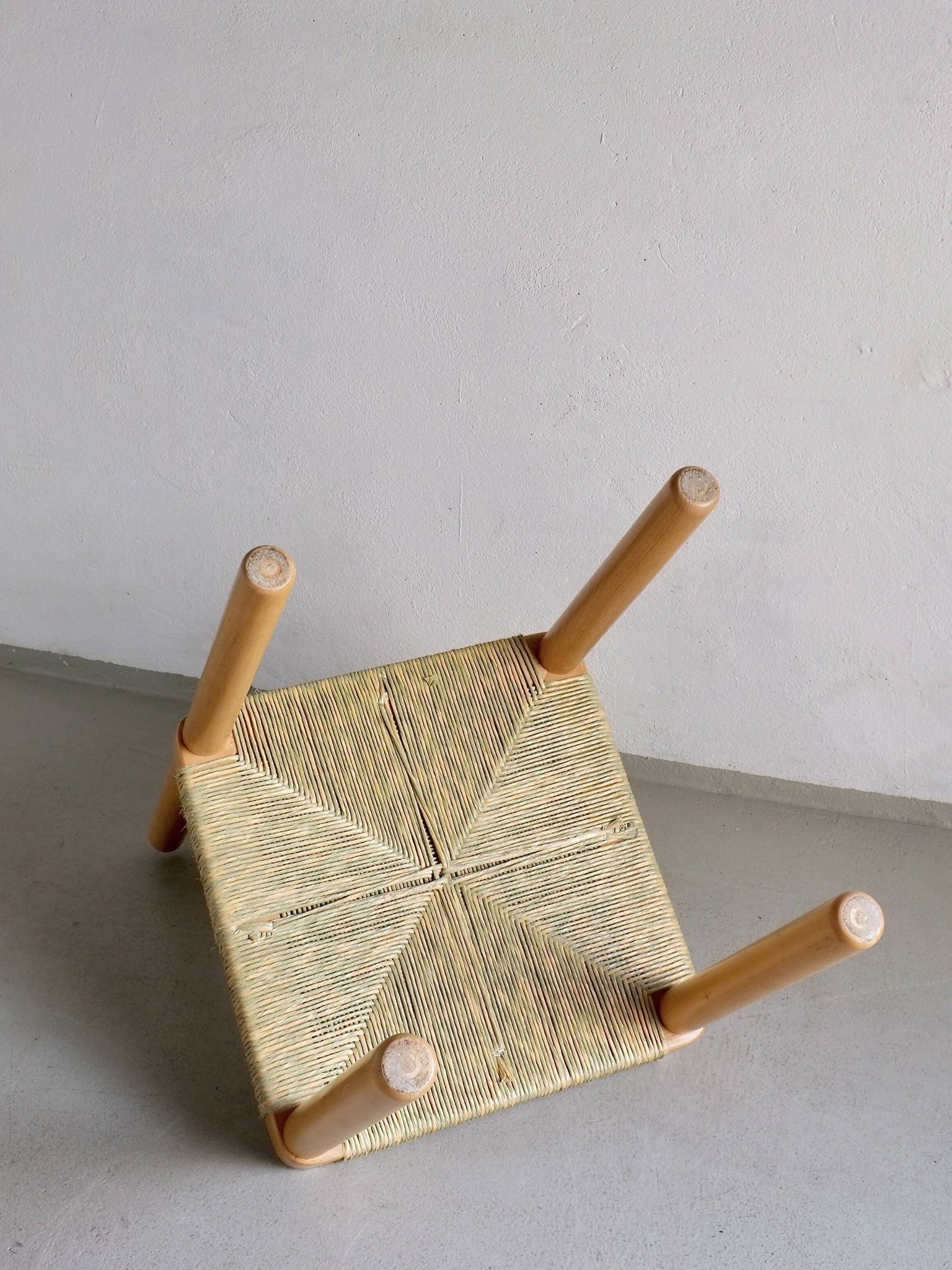 Chaise vintage à dossier échelle et assise tressée | Années 1960