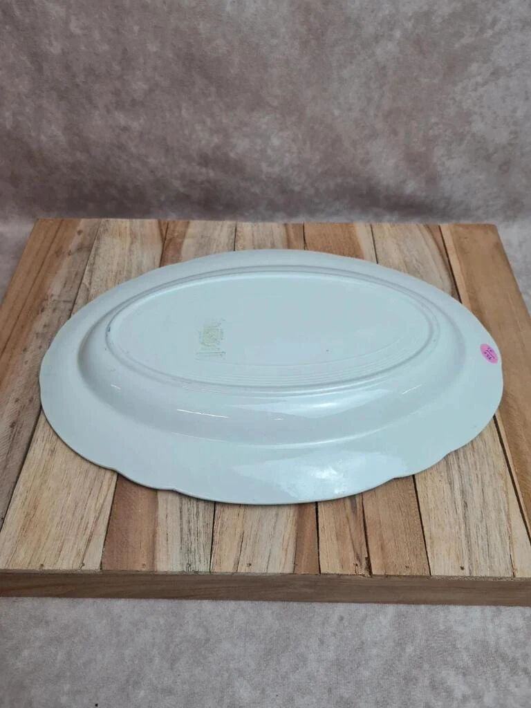 Antique oval plate Sarreguemines model Chambord