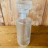 Round whisky decanter diamond tip