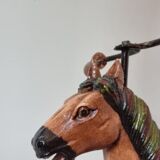 Tricycle ancien, jouet français avec cheval sculpté en bois et métal