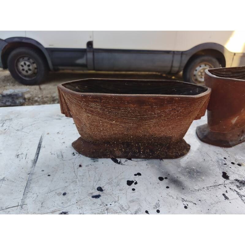 Pair of cast iron planters from 1900 in Charleville - Mézières