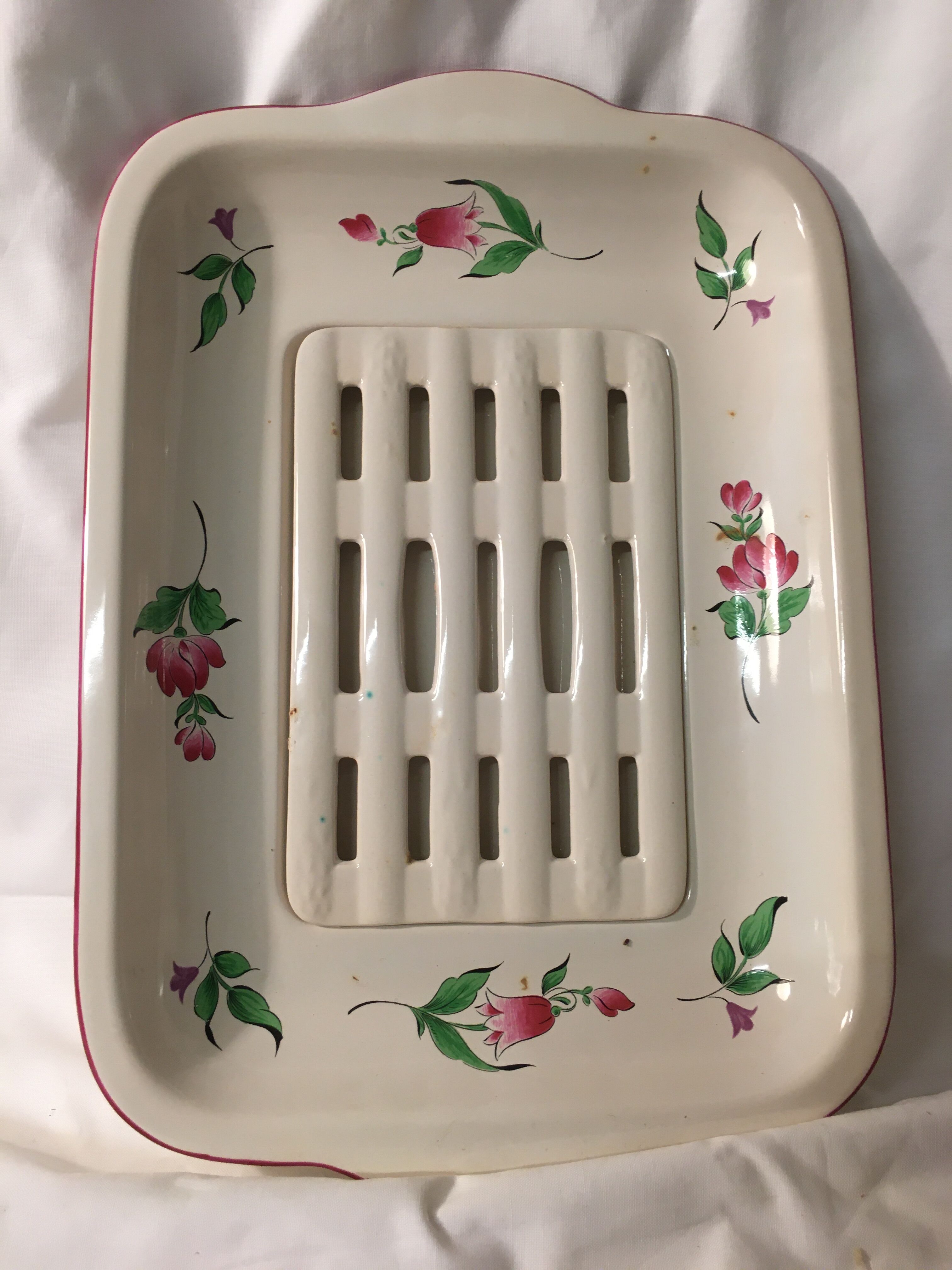 Lunéville earthenware asparagus dish