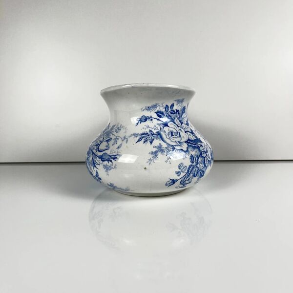 Pichet, broc de toilette KG Lunéville, à motif de fleurs bleues, fin XIXe-début XXe