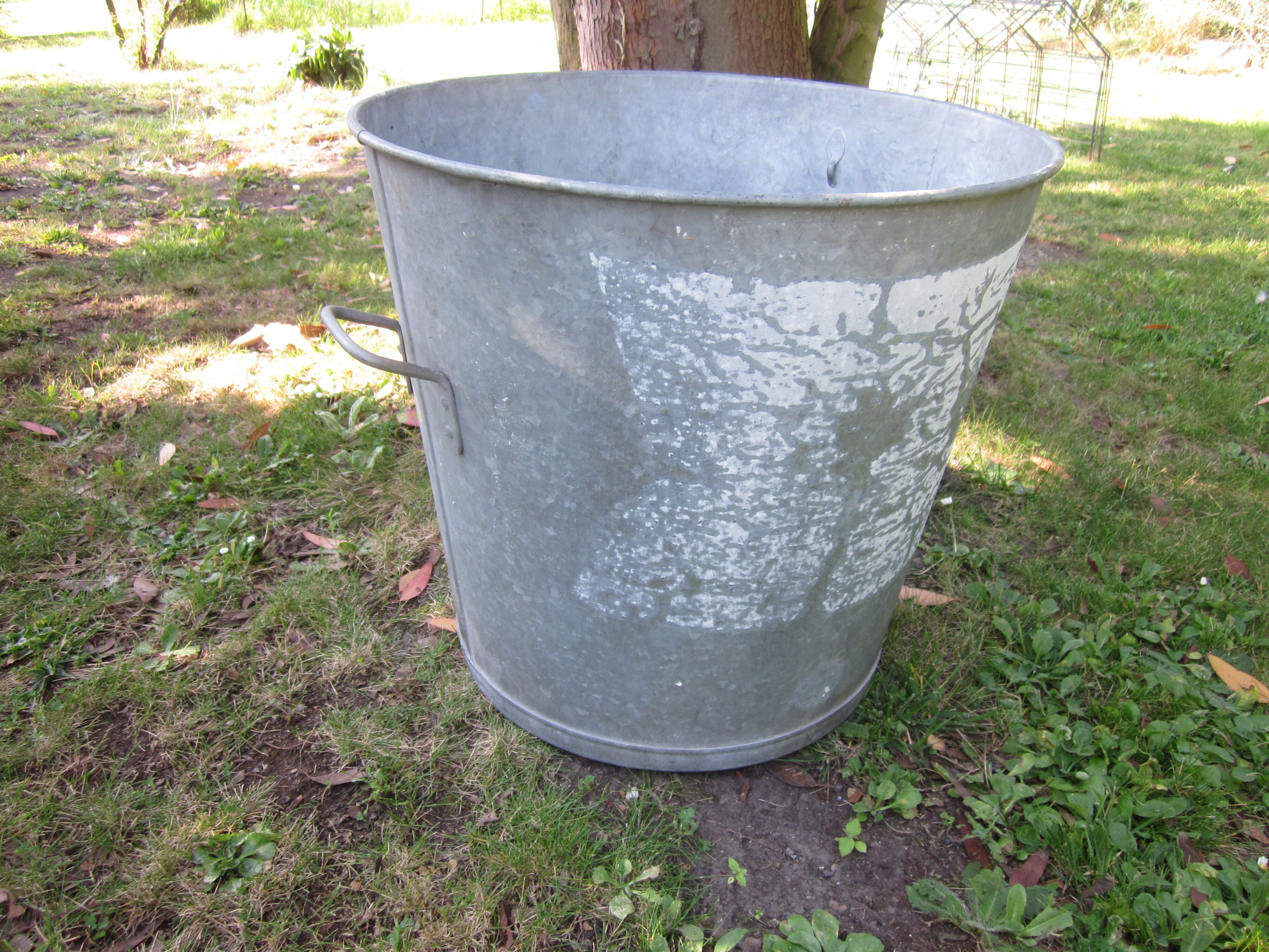 Zinc basin