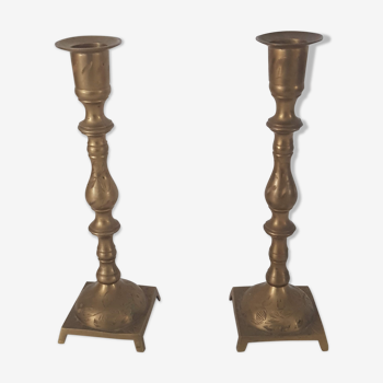 Lot of 2 old brass candlesticks