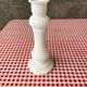 Bougeoir en opaline blanc