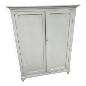 armoire parisienne