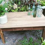 Table basse de ferme