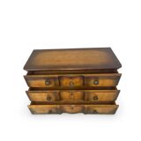 Commode italienne en placage et bois massif de noyer, années 1940-1950