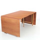 Scandinavian dining table model Maria by Bruno Mathsson in teak, 1960 edition