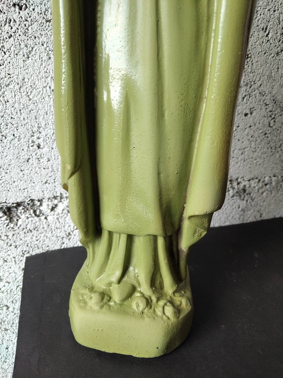 Ancient statue of Saint Thérèse of Lisieux – patinated olive green plaster