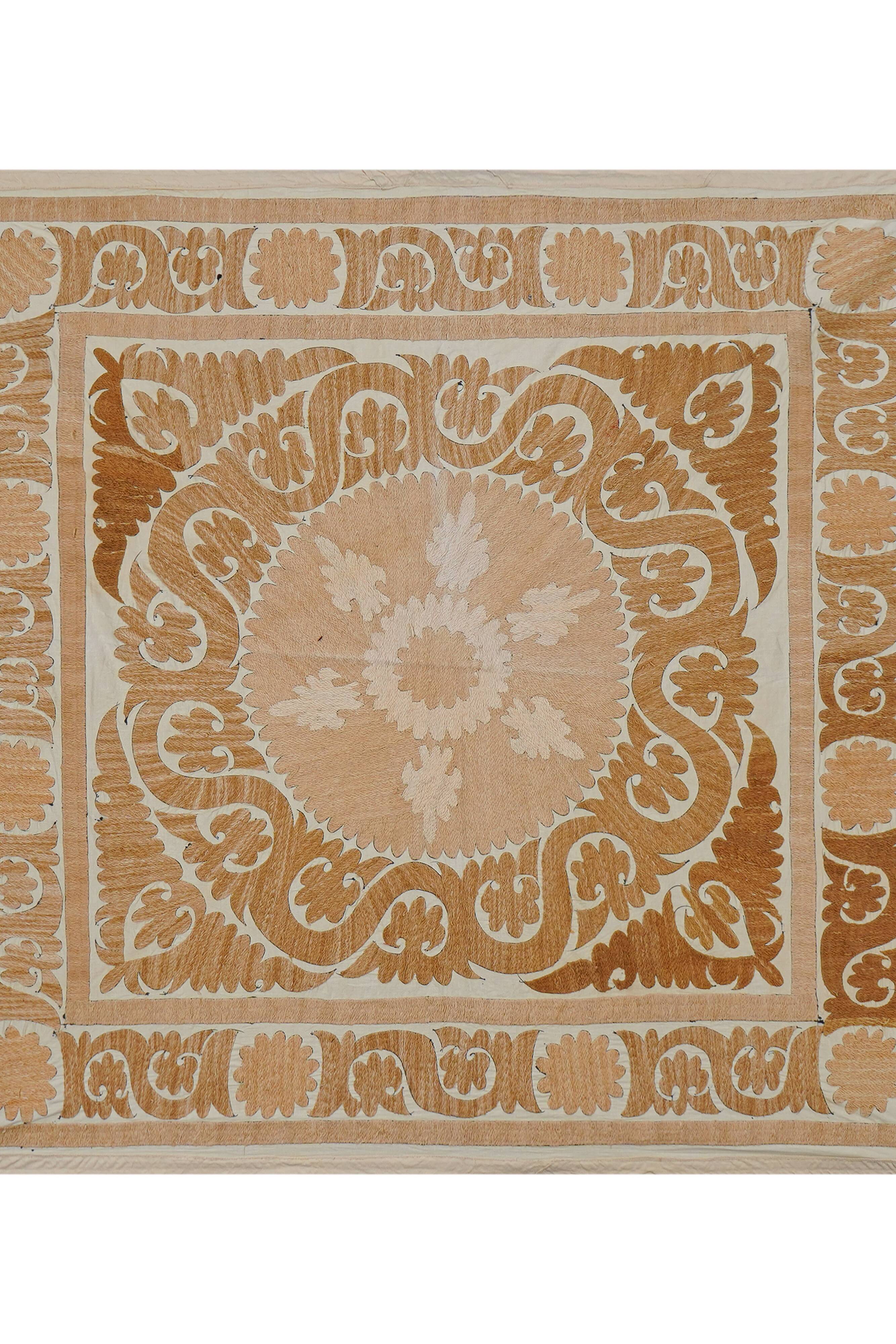 Vintage Turkish hand-knotted rug 132x138 cm