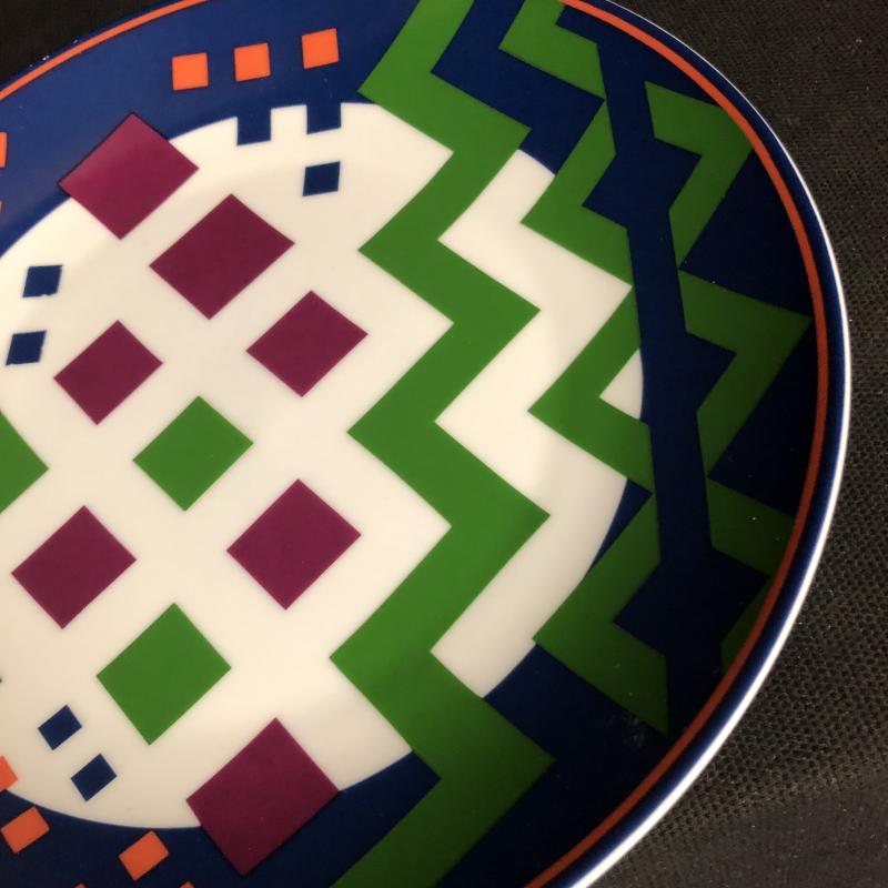 Plate Zig-zag Guy de Rougemont edition Artcurial Paris porcelain signed 900 ex