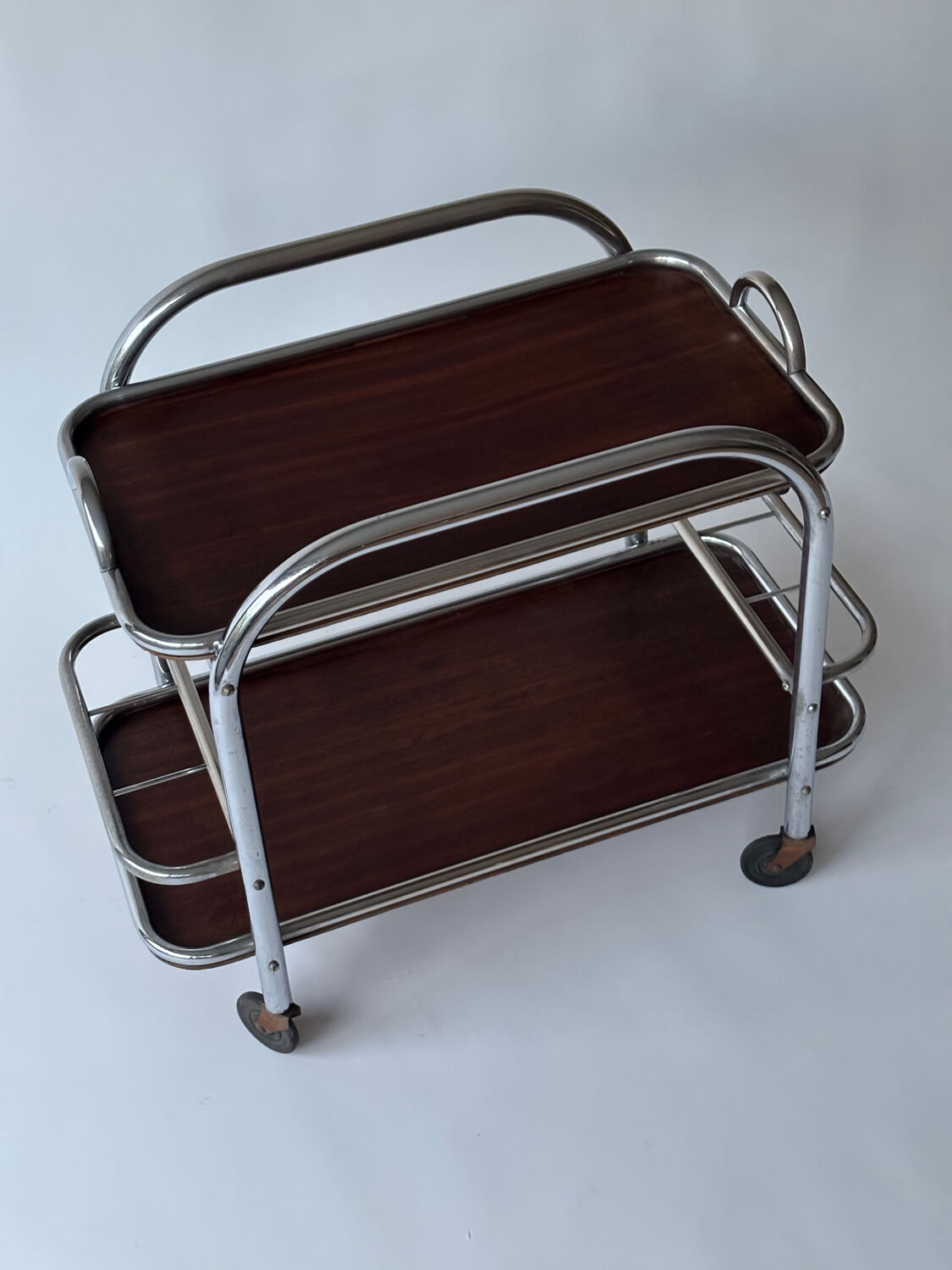Modernist rolling dessert bar from the 1930s by Robert Mallet-Stevens.