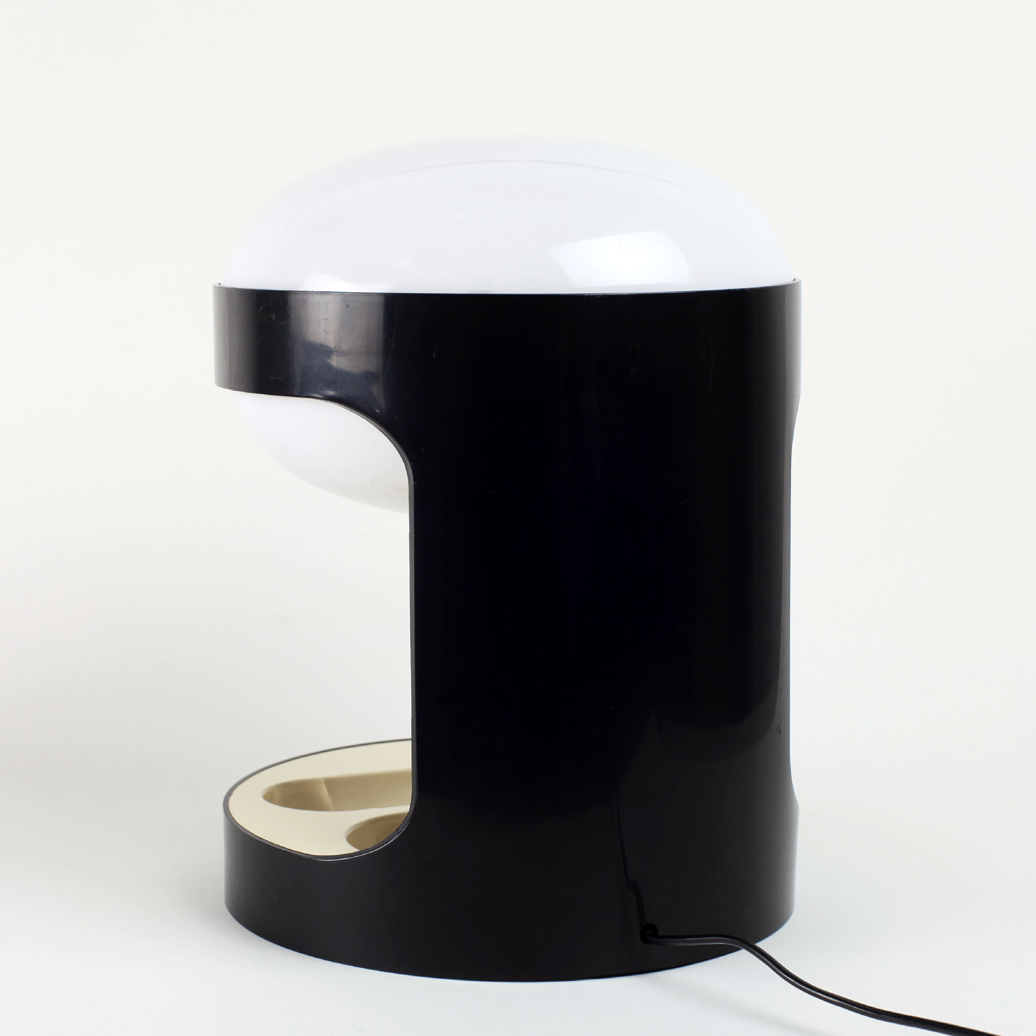 Joe Colombo's KD29 lamp edit by Kartell