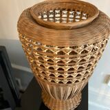 Vase, cache-pot vintage en rotin
