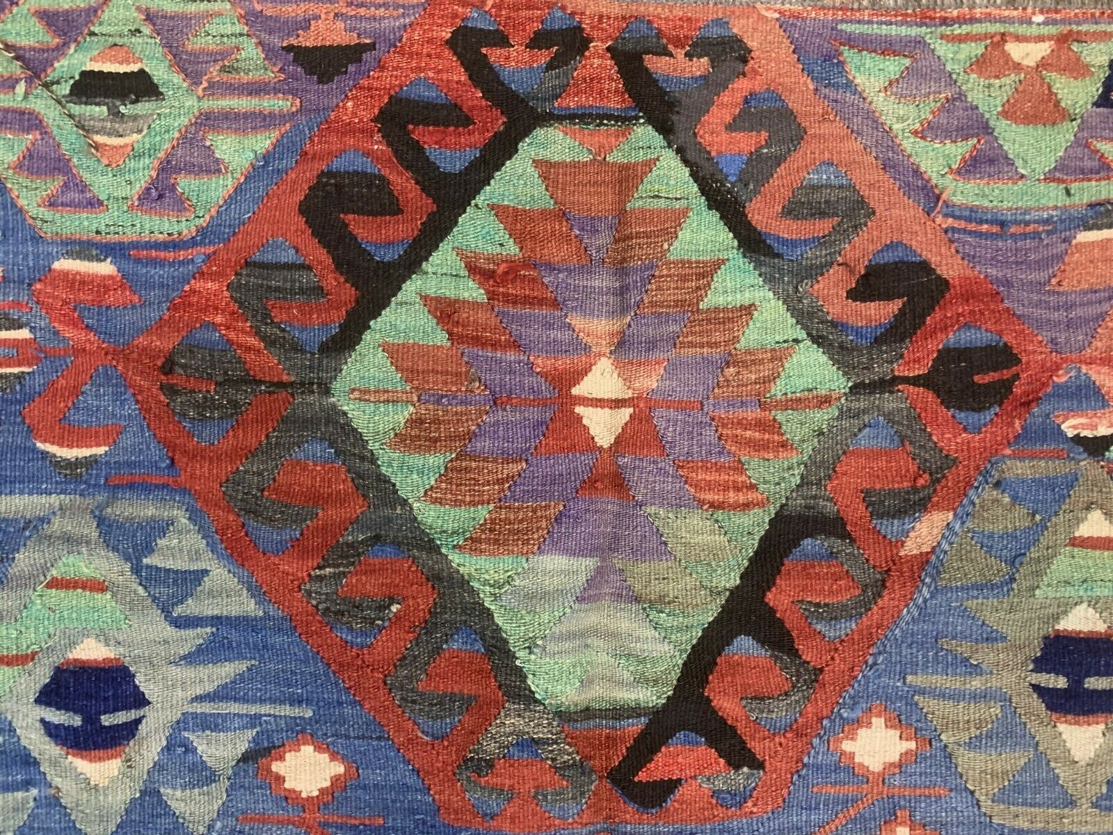 Turkish kilim rug 258x134 cm